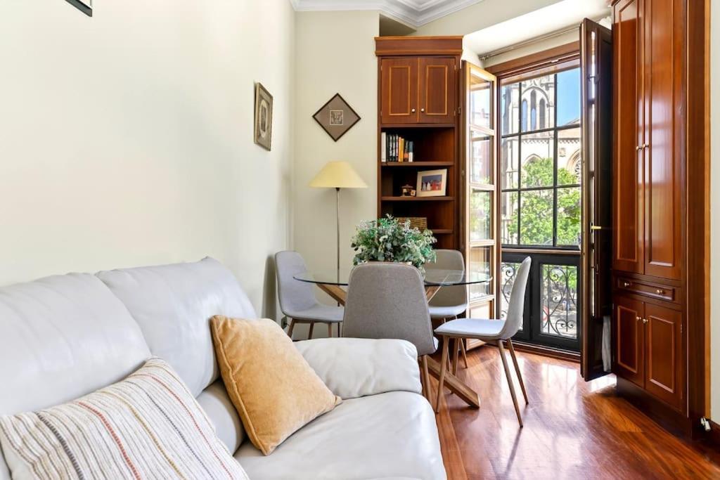 Apartamento La Joya Хихон Екстериор снимка